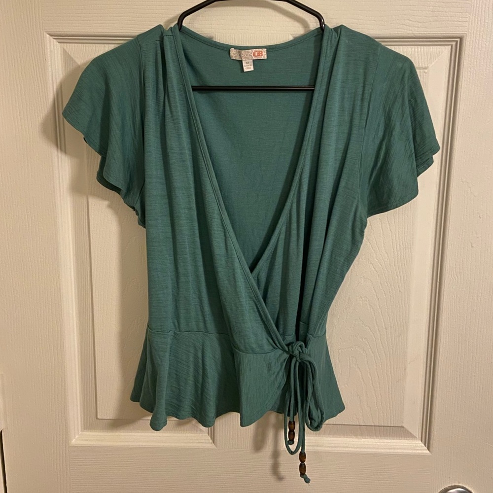 GB Gianni Bini Green Short Sleeve Wrap Top Size Medium
